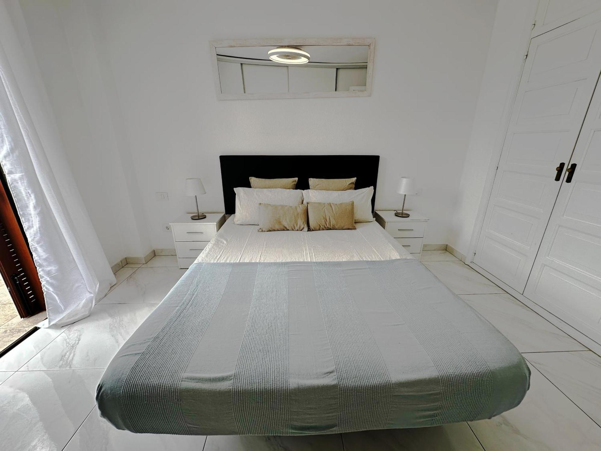 Classbnb - 3 Apartments 50M From The Las Americas Promenade Арона Екстер'єр фото