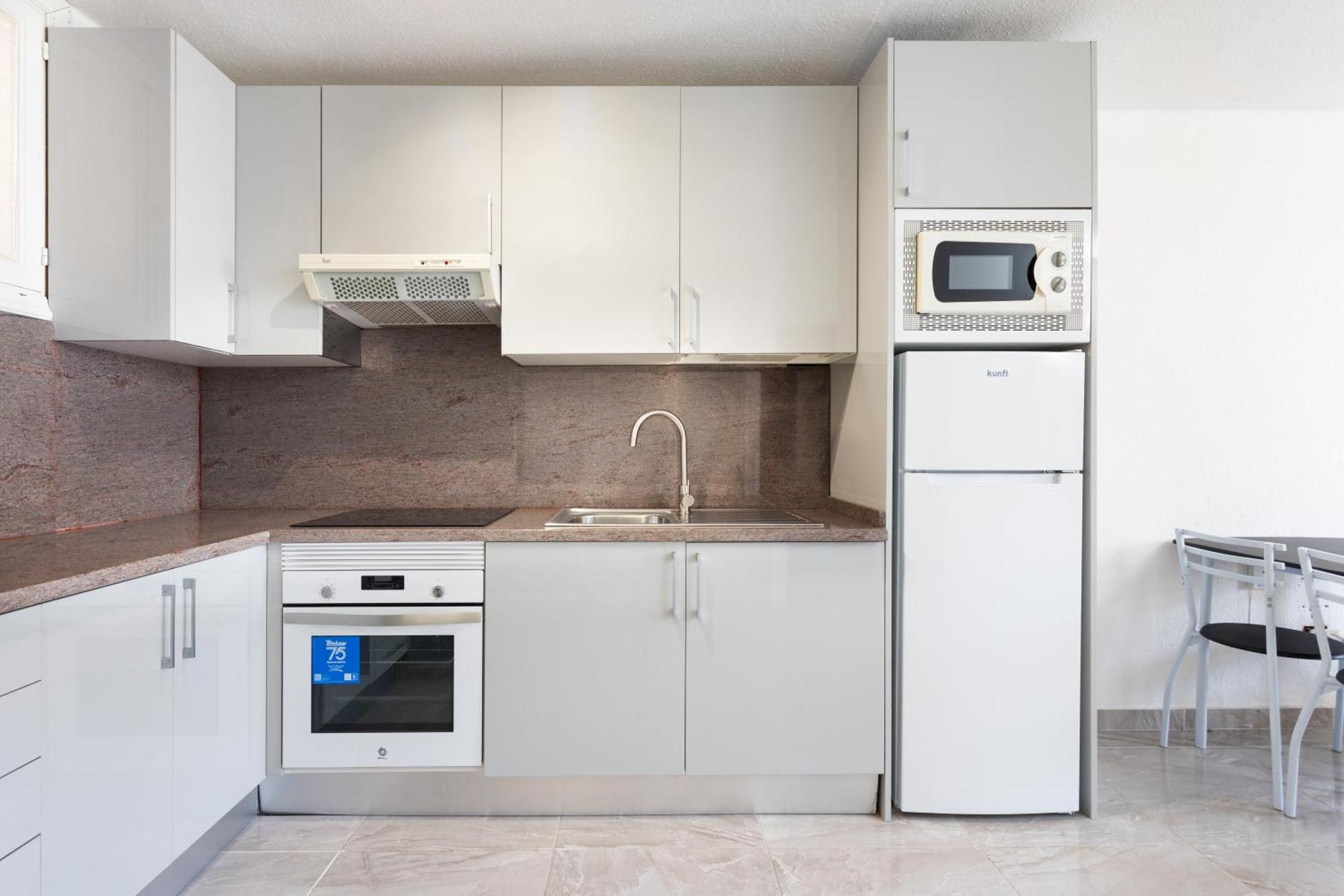 Classbnb - 3 Apartments 50M From The Las Americas Promenade Арона Екстер'єр фото