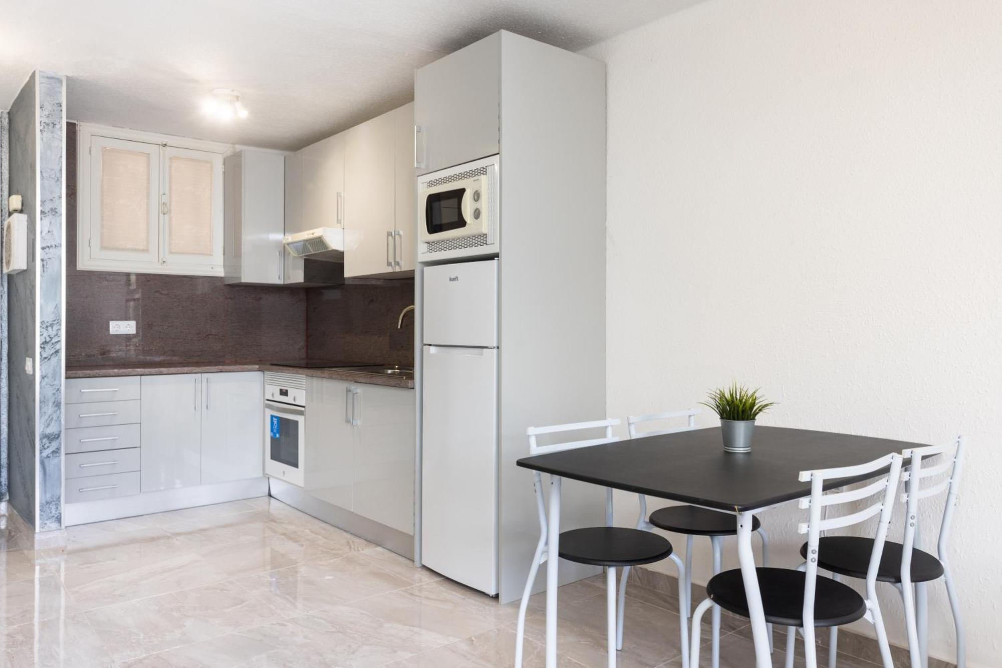 Classbnb - 3 Apartments 50M From The Las Americas Promenade Арона Екстер'єр фото