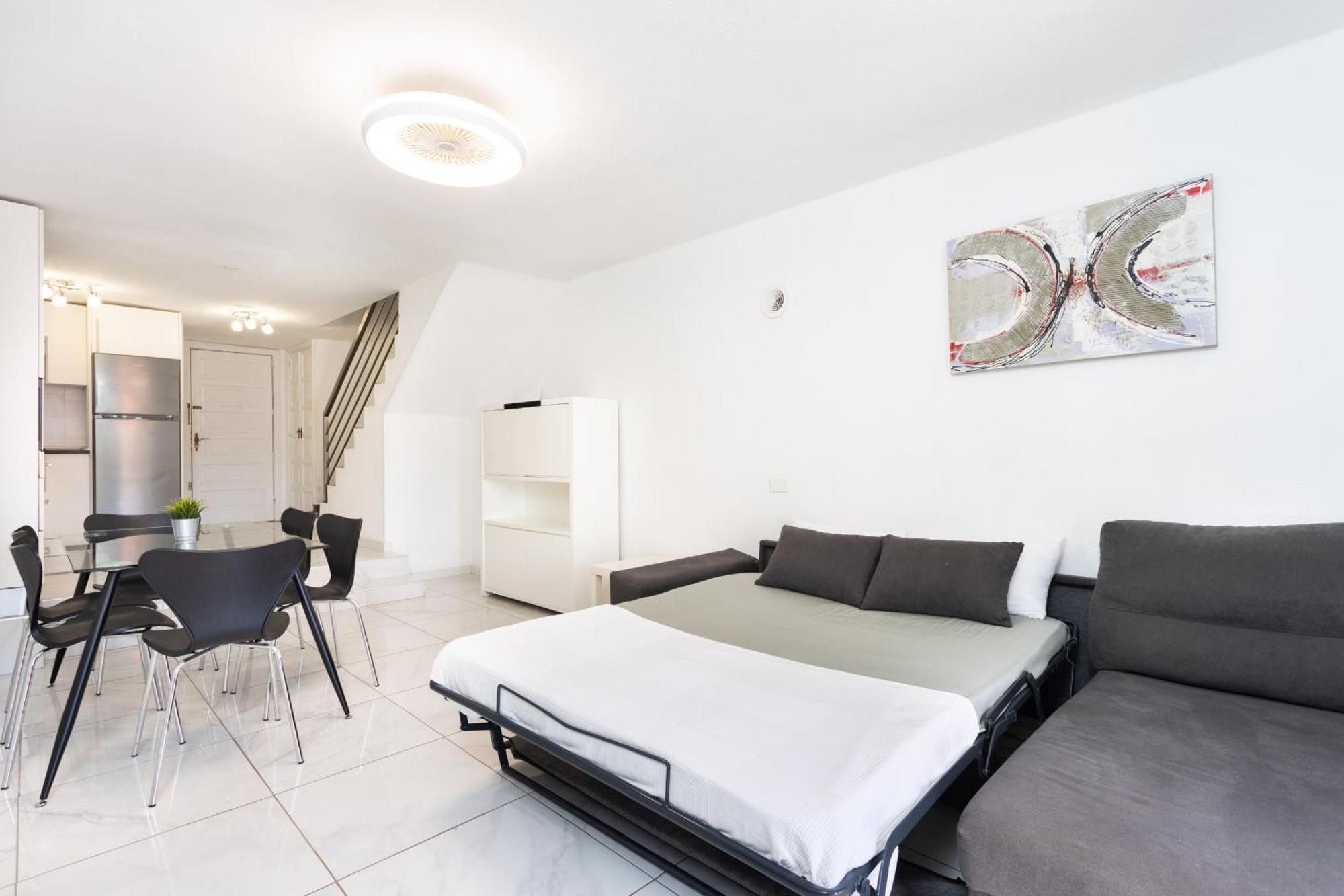Classbnb - 3 Apartments 50M From The Las Americas Promenade Арона Екстер'єр фото