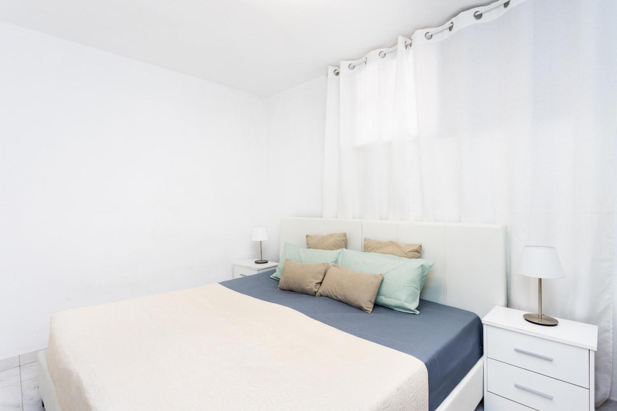 Classbnb - 3 Apartments 50M From The Las Americas Promenade Арона Екстер'єр фото