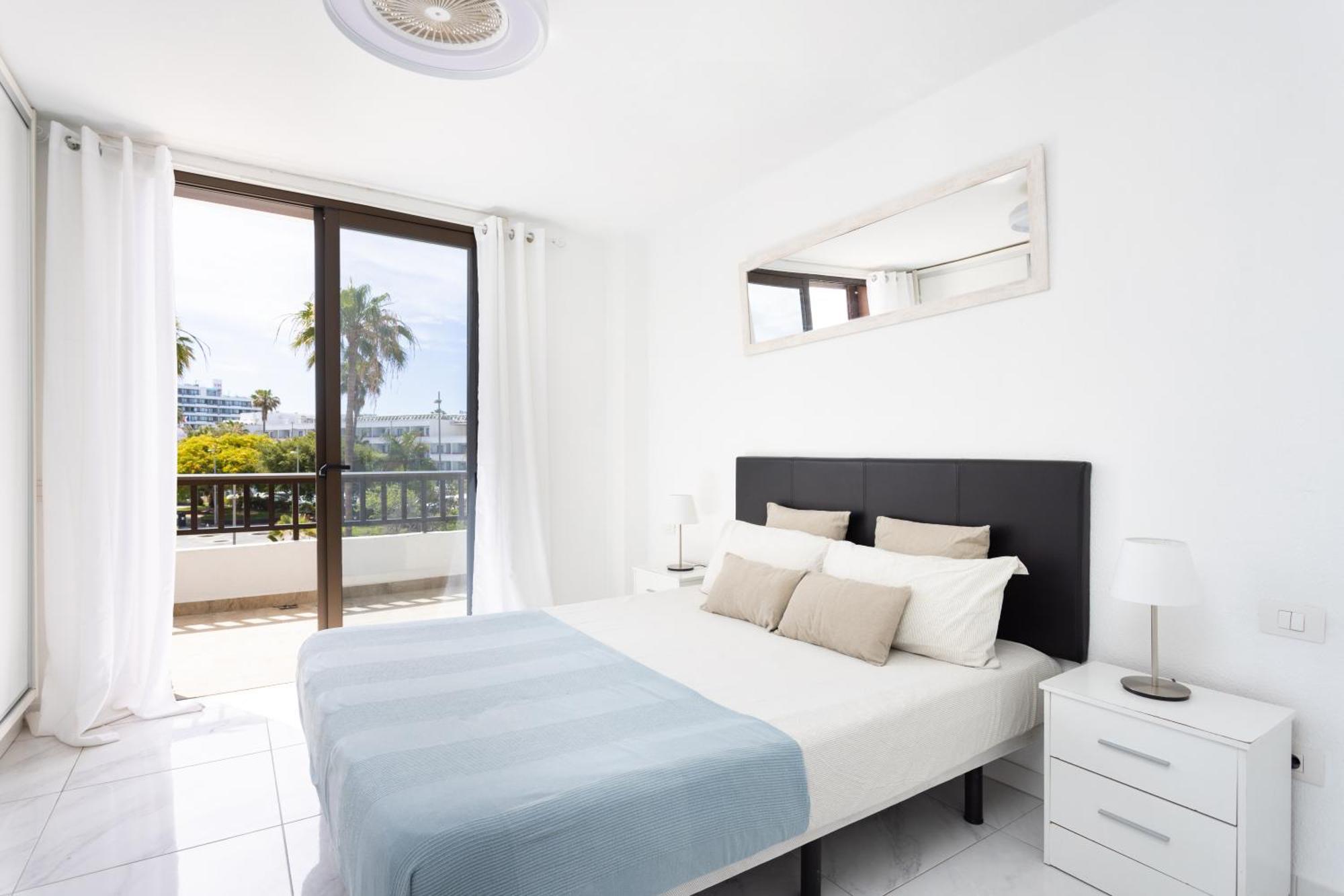 Classbnb - 3 Apartments 50M From The Las Americas Promenade Арона Екстер'єр фото